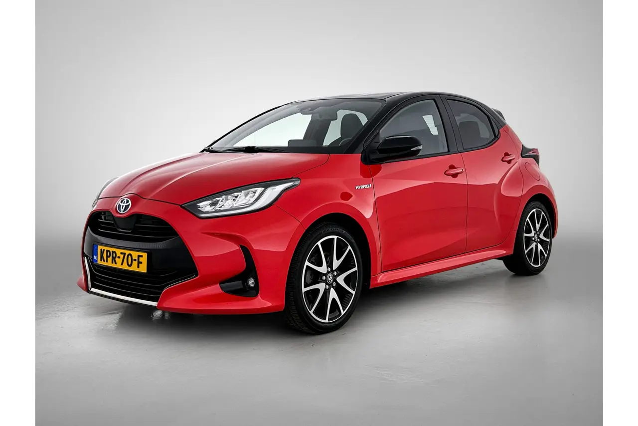 Toyota Yaris 1.5 Hybrid Executive Limited 2021, foto 1