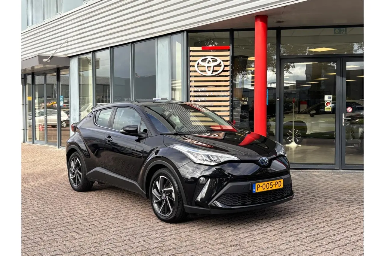 Toyota C-HR 2.0 Hybrid Dynamic 2022, photo 1