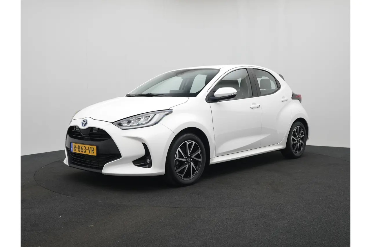 Toyota Yaris 1.5 Hybrid Dynamic 2022, foto 1