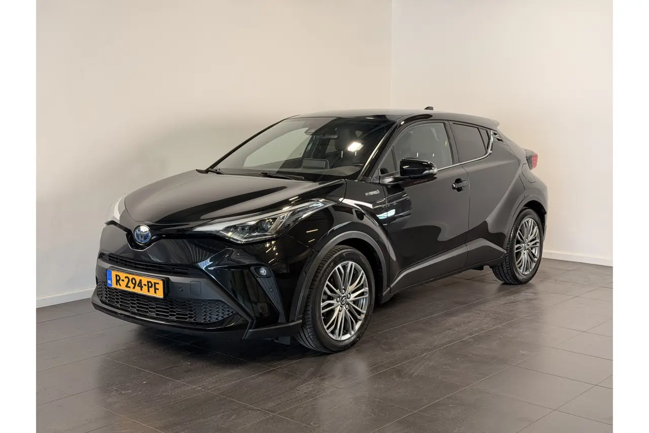 Toyota C-HR 2.0 Hybrid Executive 2021, foto 1