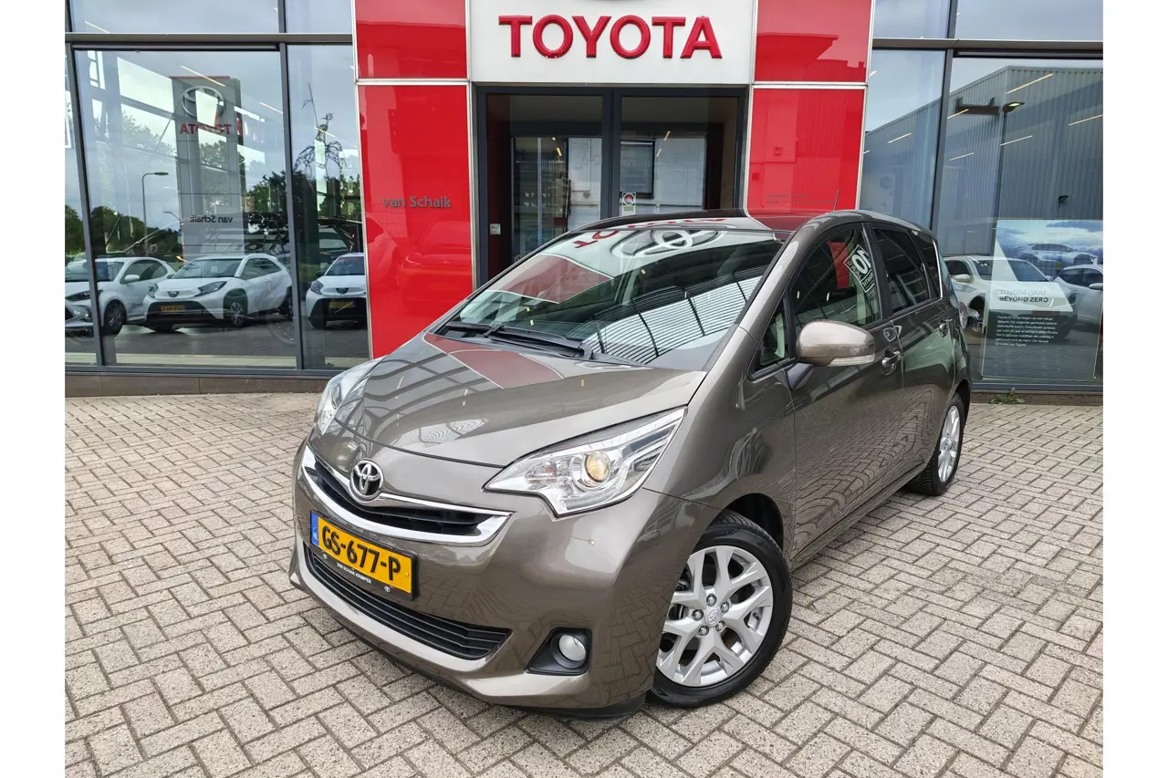 Toyota Verso-S 1.3 VVT-i Trend 2015, foto 1