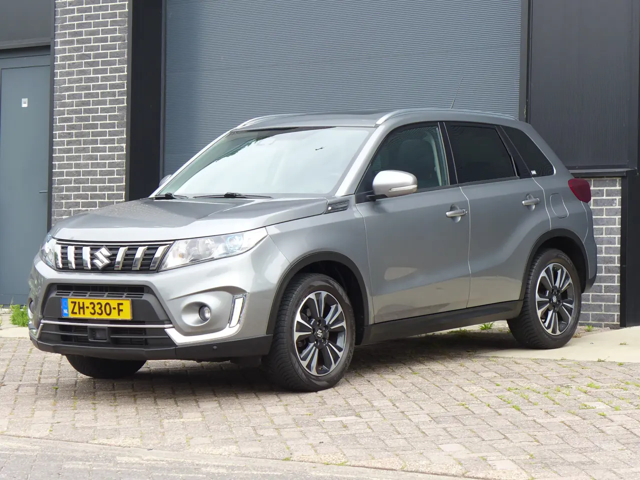 Suzuki Vitara 1.4 Boosterjet Stijl Pano 2019, foto 1