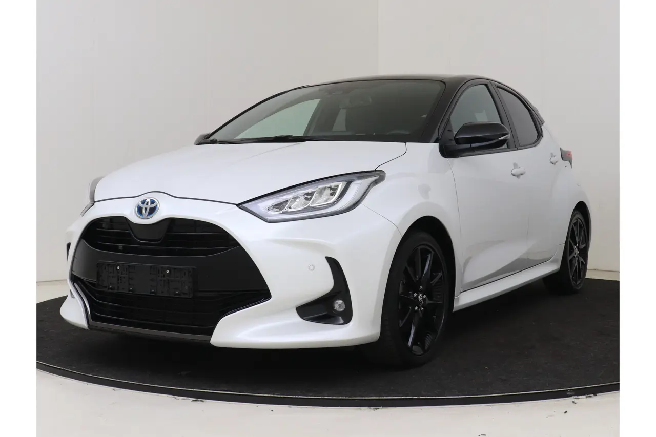 Toyota Yaris 1.5 Hybrid Executive + 2022, foto 1