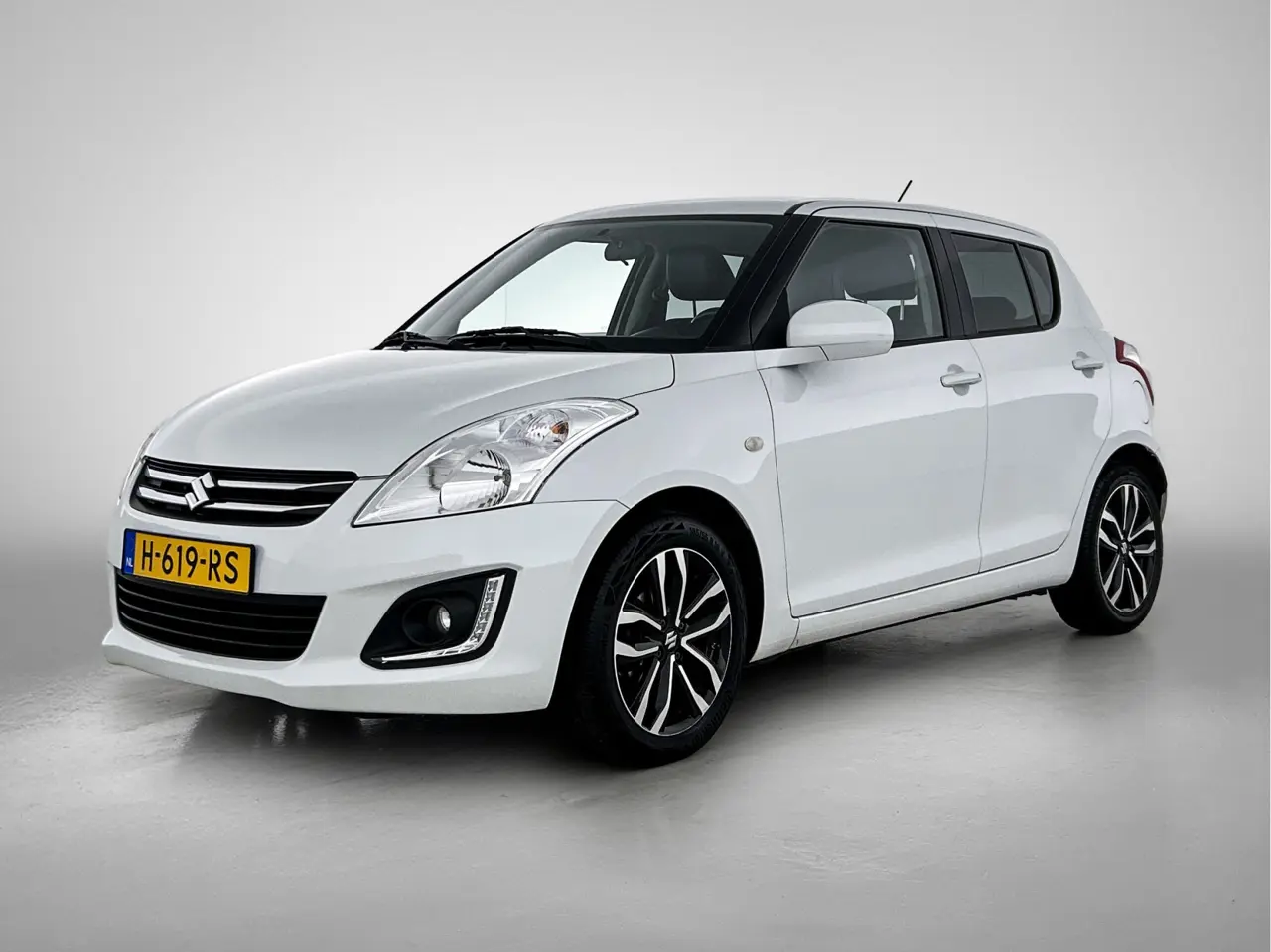 Suzuki Swift 1.2 Comfort Easss 2015, foto 1