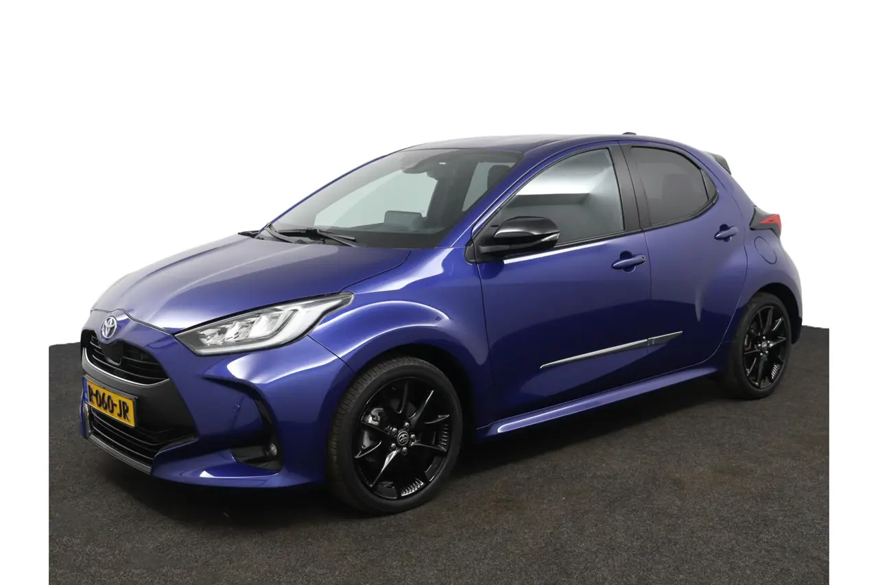 Toyota Yaris 1.5 Hybrid Executive 2022, foto 1