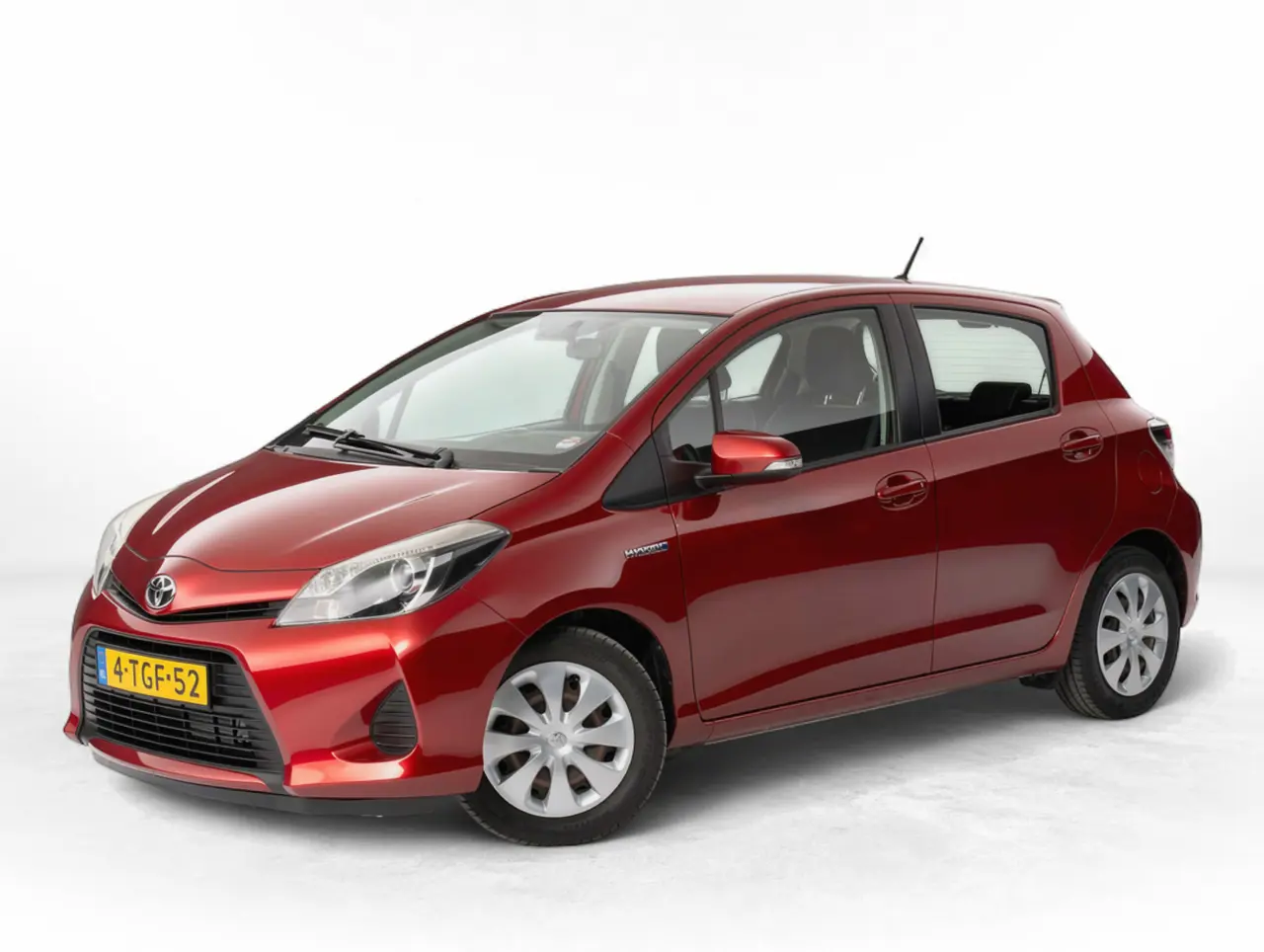 Toyota Yaris 1.5 Full Hybrid Aspiration 2014, foto 1