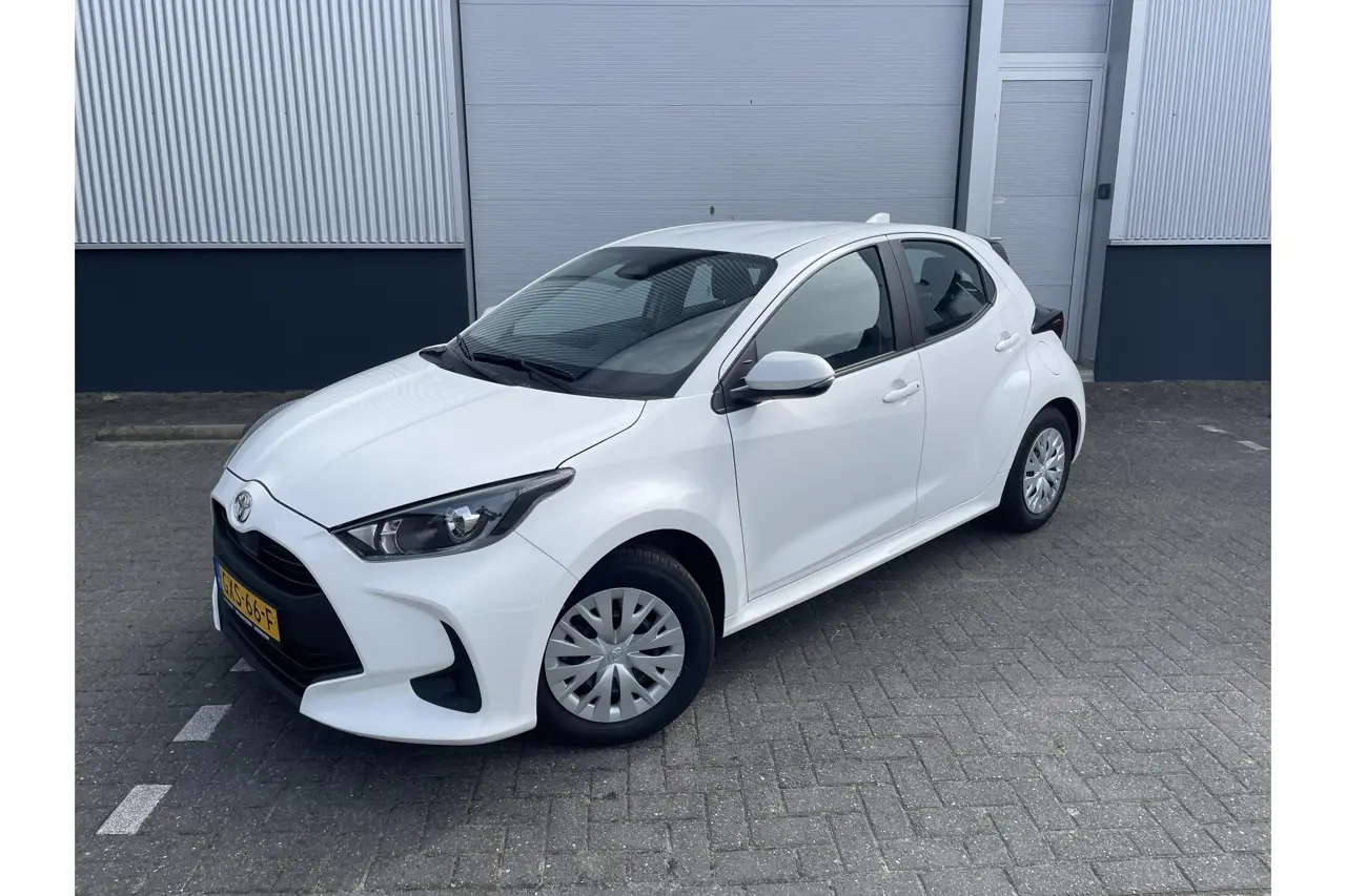 Toyota Yaris 1.5 Hybrid 115 Comfort 2024, photo 1