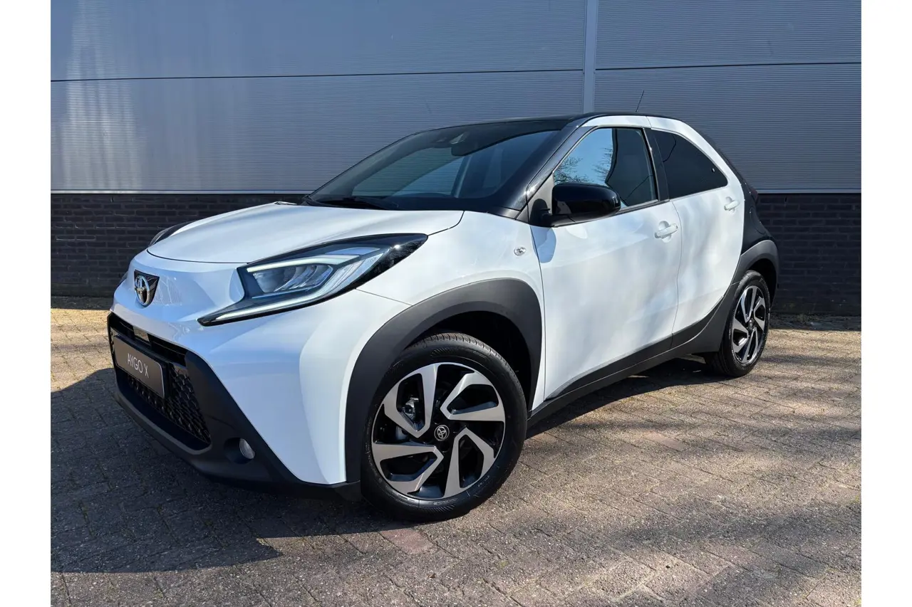 Toyota Aygo X 1.0 VVT-i Mt Pulse Demonstratie Voertuig ! 2025, foto 1