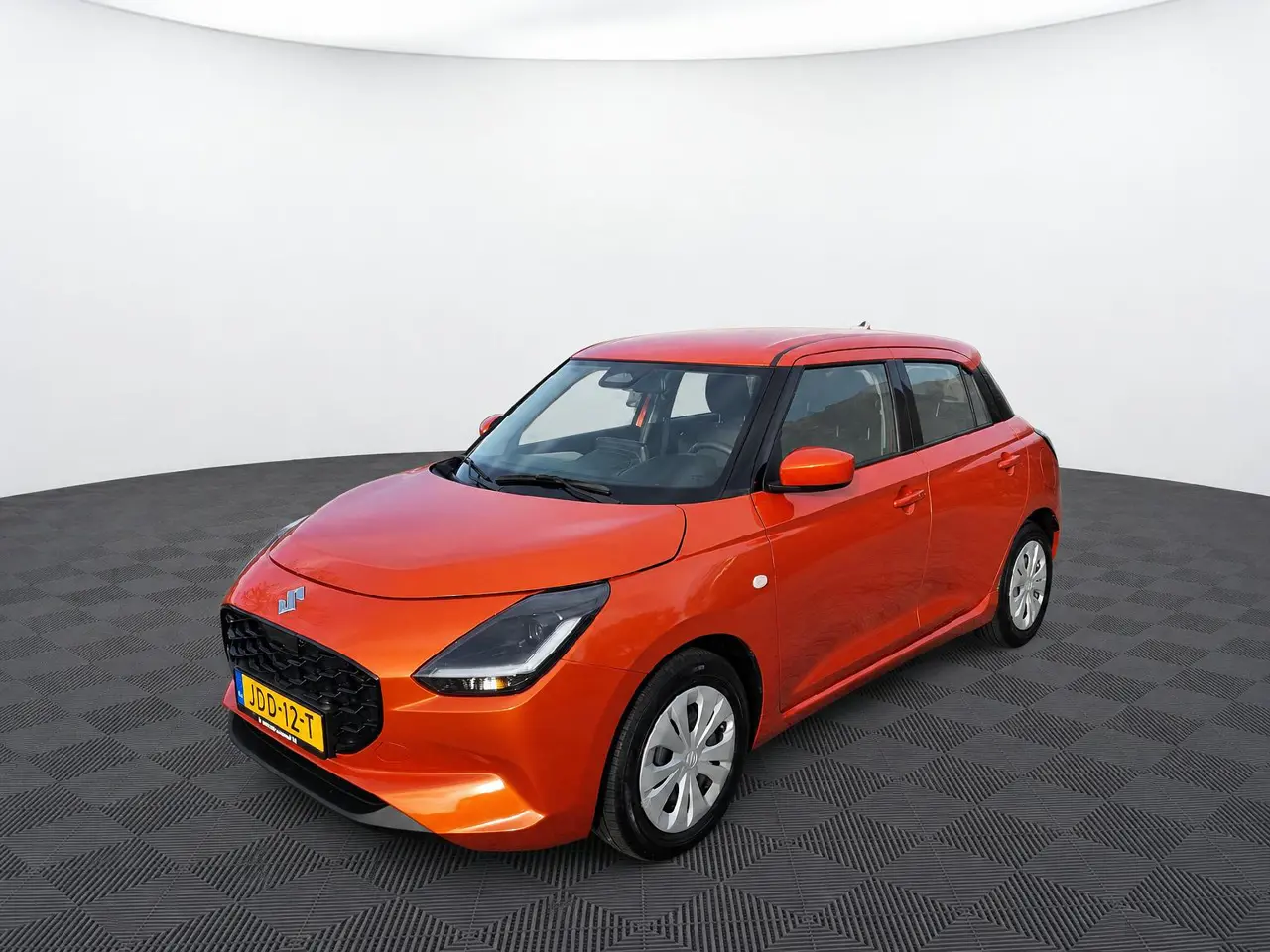 Suzuki Swift 1.2 Comfort Smart Hybrid 2025, photo 1