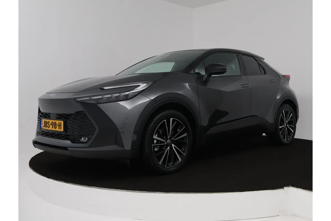 Toyota C-HR 2.0 Plug-In Hybrid 220 Executive 2025, foto 1