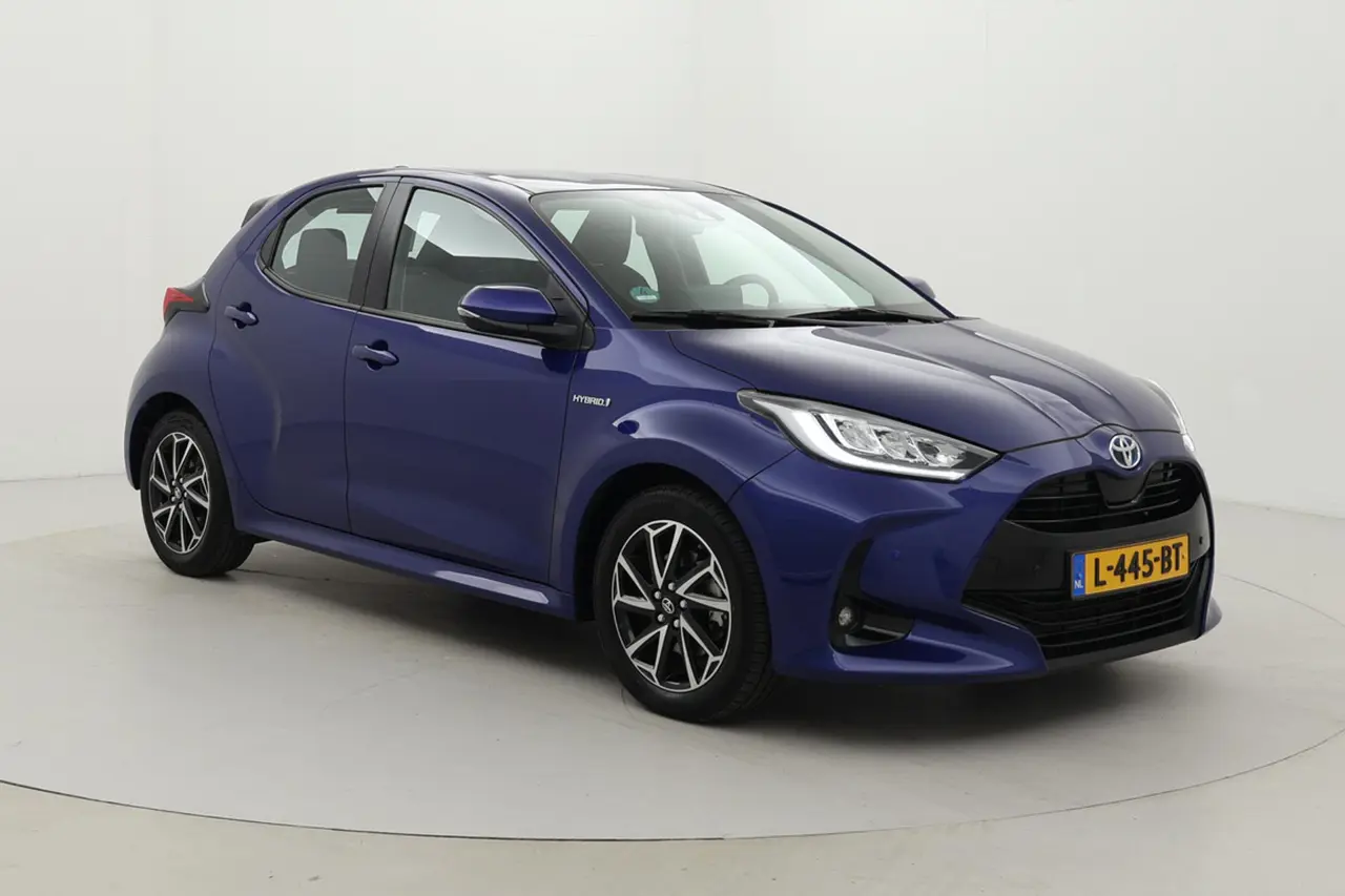 Toyota Yaris 1.5 Hybrid Dynamic 2021, foto 1