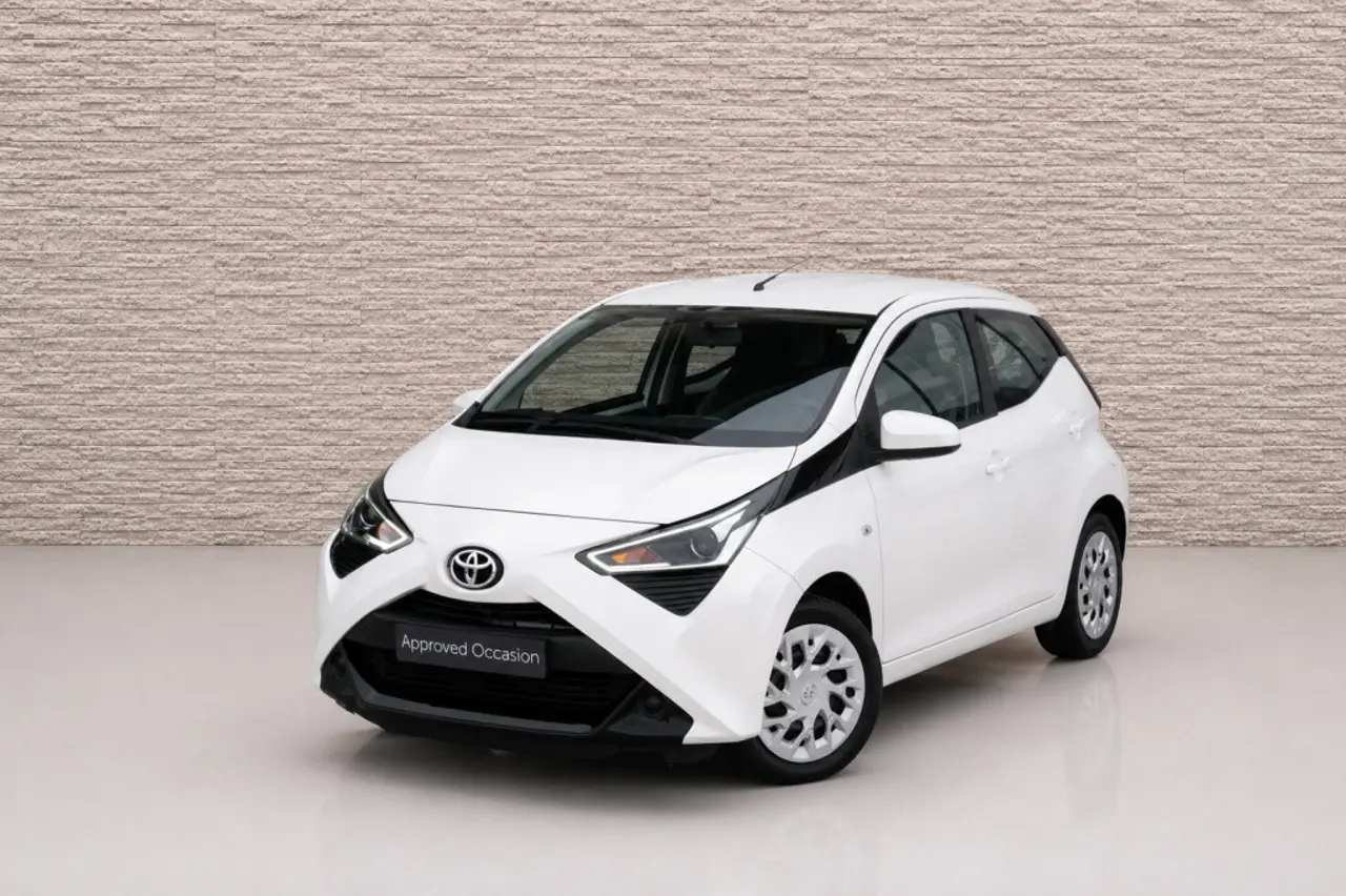 Toyota Aygo 1.0 VVT-i X-Play 2018, foto 1