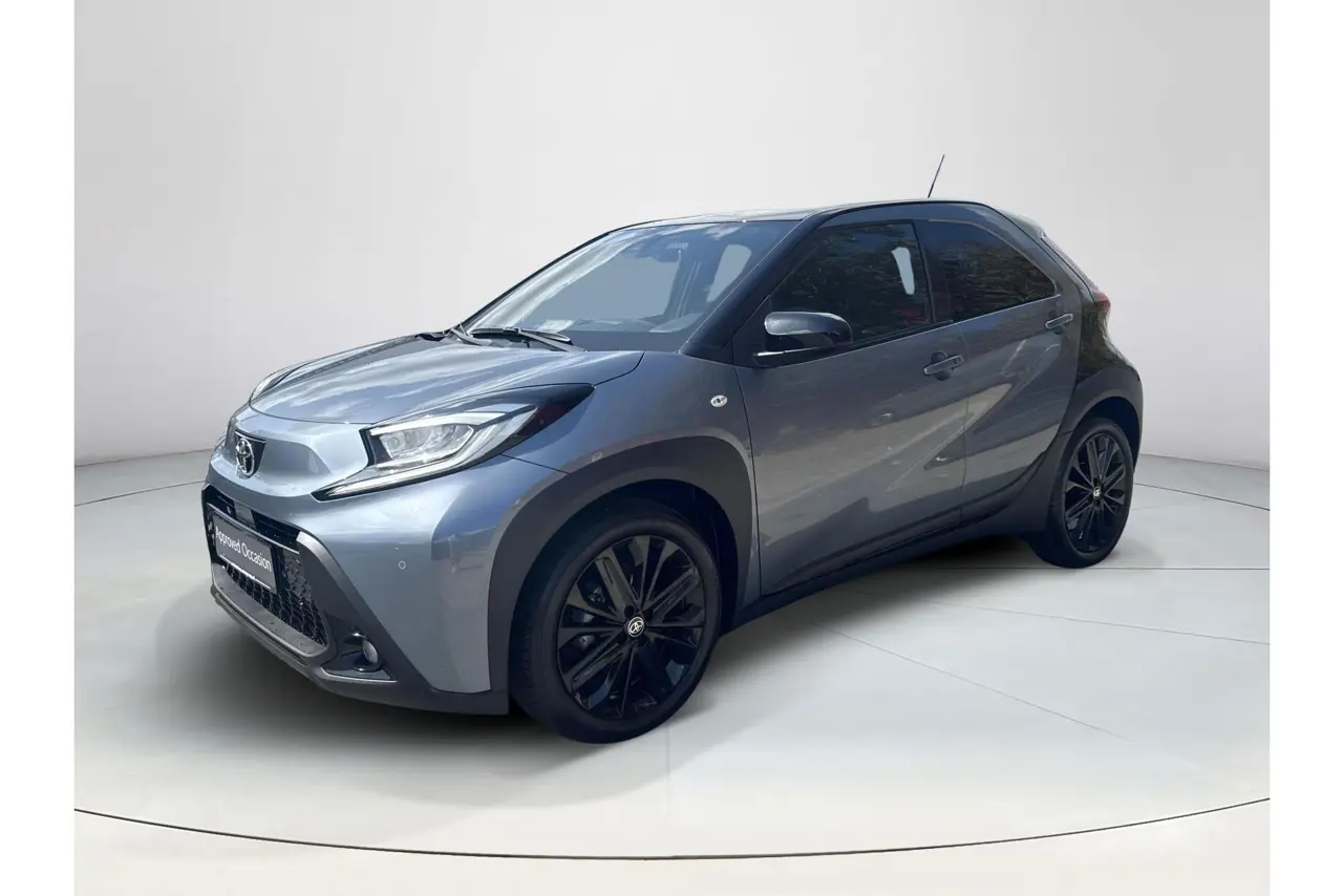 Toyota Aygo X 1.0 VVT-i S-CVT Premium 2024, foto 1