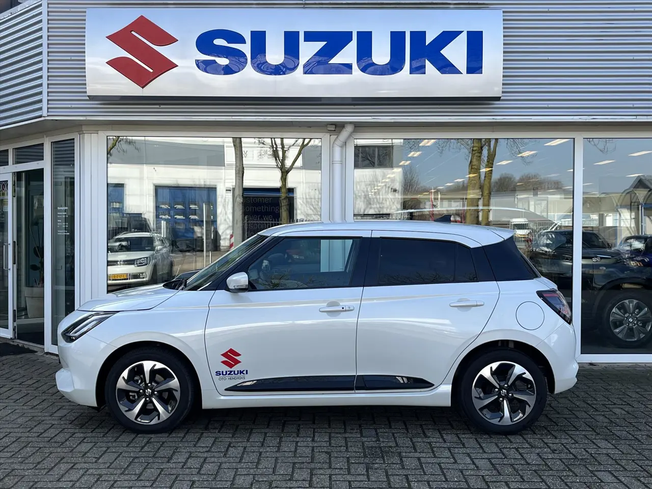 Suzuki Swift 1.2 Smart Hybrid 83Pk Style Demo (Rijklaarprijs) *Tot 10 Jaar Suzuki Garantie 2025, foto 1