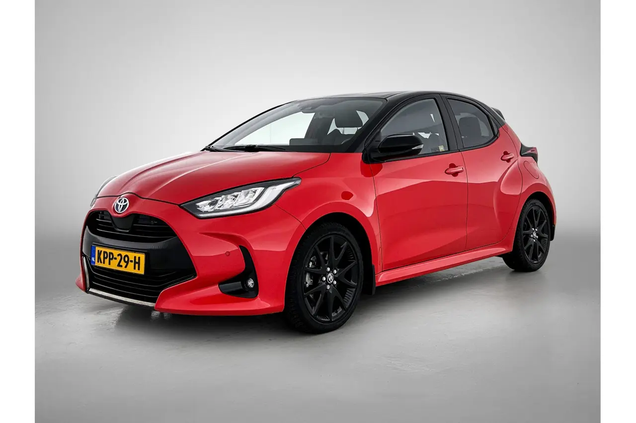 Toyota Yaris 1.5 Hybrid Executive 2022, foto 1