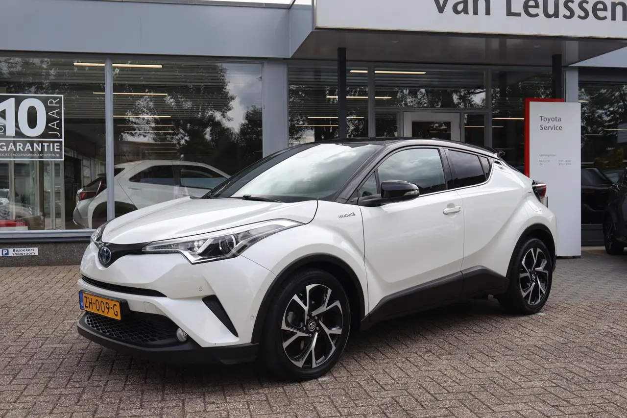 Toyota C-HR 1.8 Hybrid Style 2019, foto 1