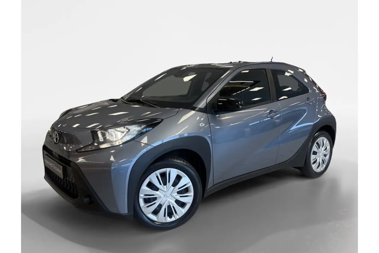 Toyota Aygo X 1.0 VVT-i Mt Play 2025, foto 1