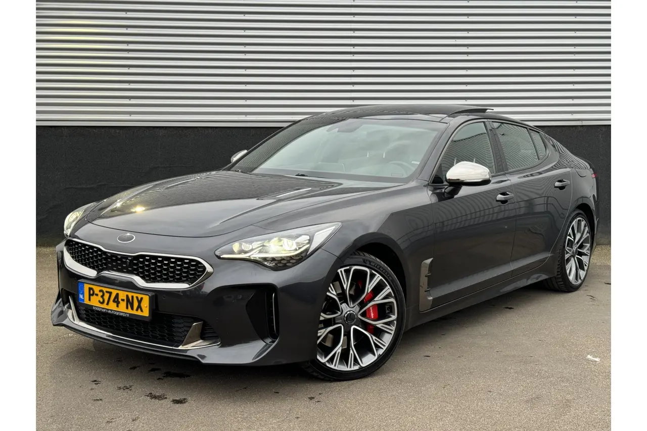 Kia Stinger 3.3 V6 T-GDI AWD GT 2019, foto 1
