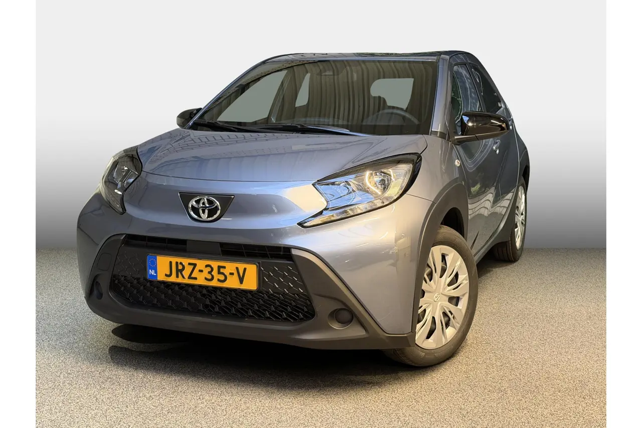 Toyota Aygo X 1.0 VVT-i Mt Play 2025, foto 1