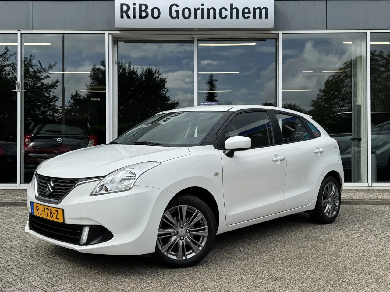 Suzuki Baleno 1.2 Executive 2017, foto 1