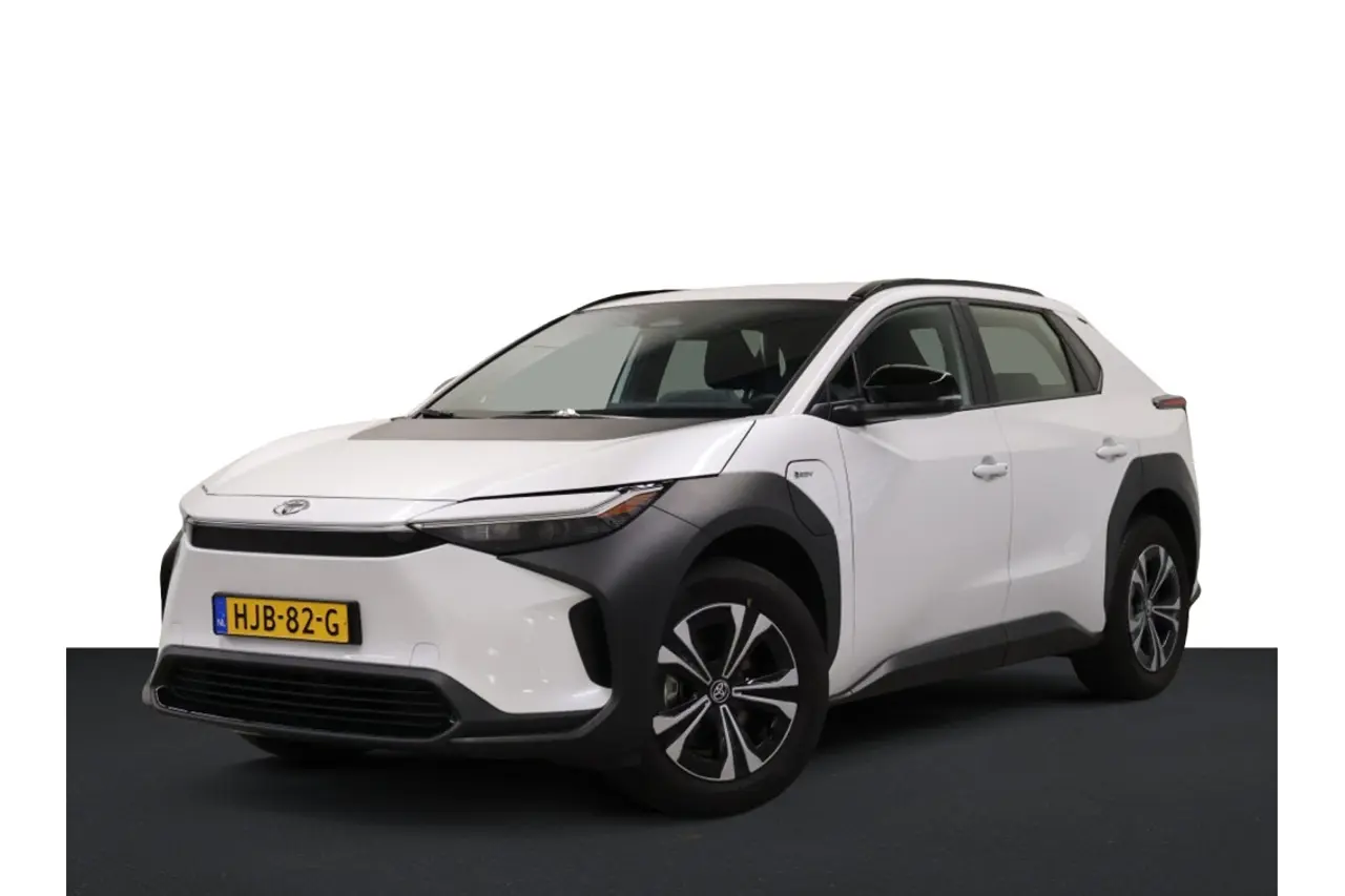 Toyota bZ4X Business 71 kWh 2025, foto 1