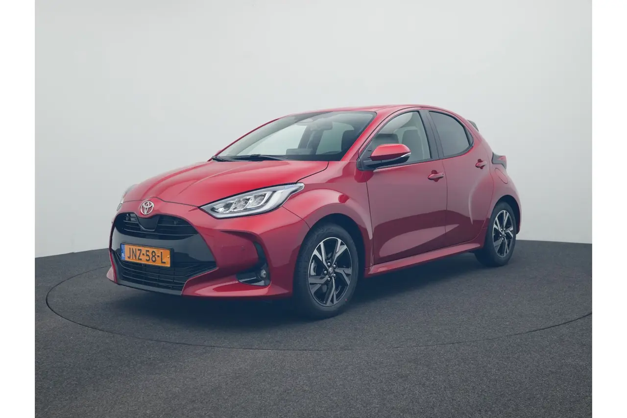 Toyota Yaris 1.5 Hybrid 115 Dynamic 2025, foto 1