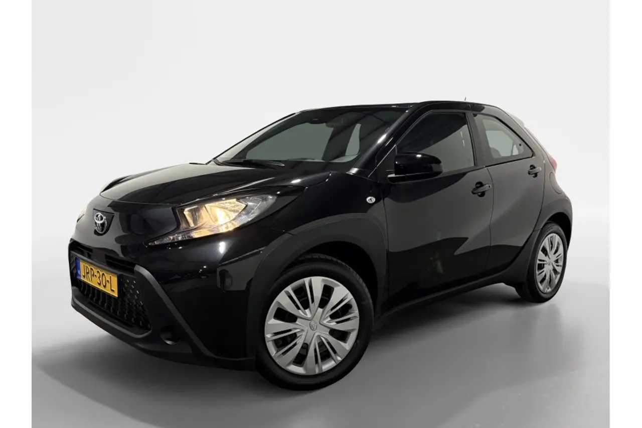 Toyota Aygo X 1.0 VVT-i Mt Play 2025, foto 1