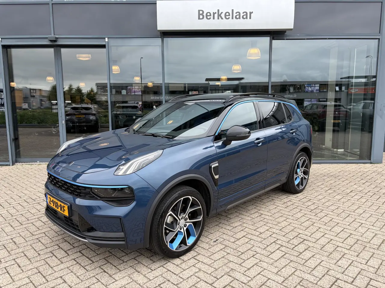 Lynk & Co 01 1.5 2024, foto 1