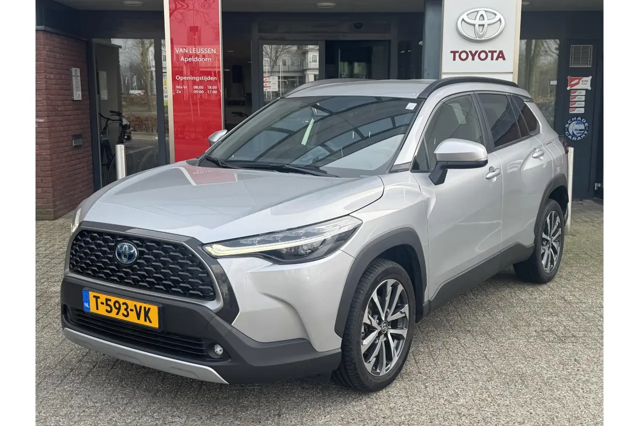 Toyota Corolla Cross Hybrid 140 Dynamic 2023, foto 1