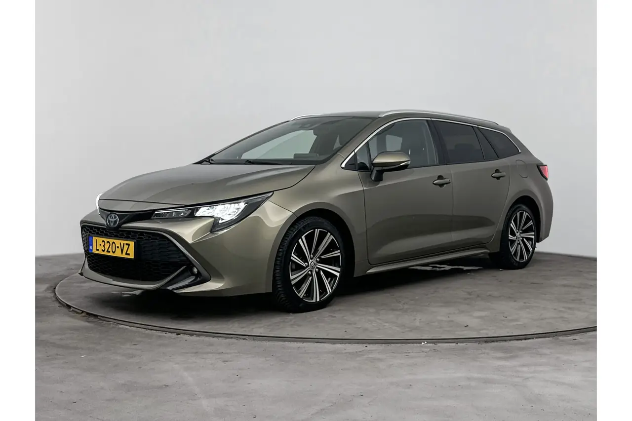Toyota Corolla Touring Sports 1.8 Hybrid Dynamic 2021, photo 1