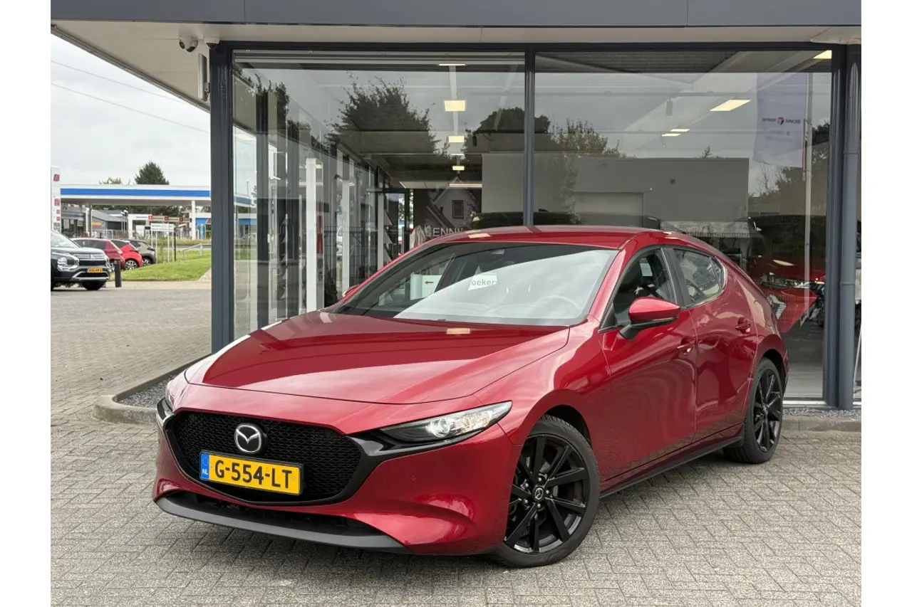Mazda 3 2.0 Sa-X Comfort Bose 2019, foto 1