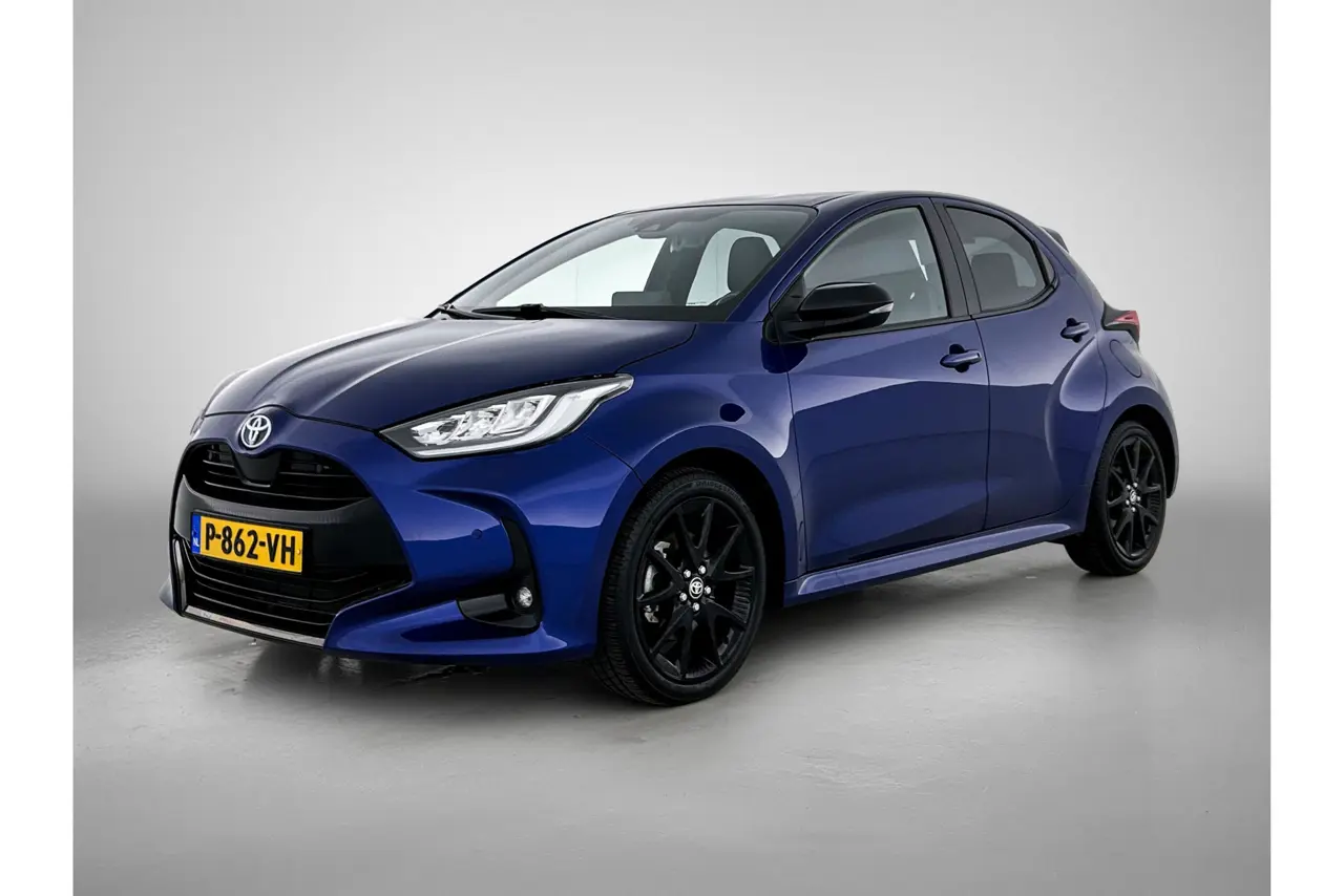 Toyota Yaris 1.5 Hybrid Executive 2022, foto 1