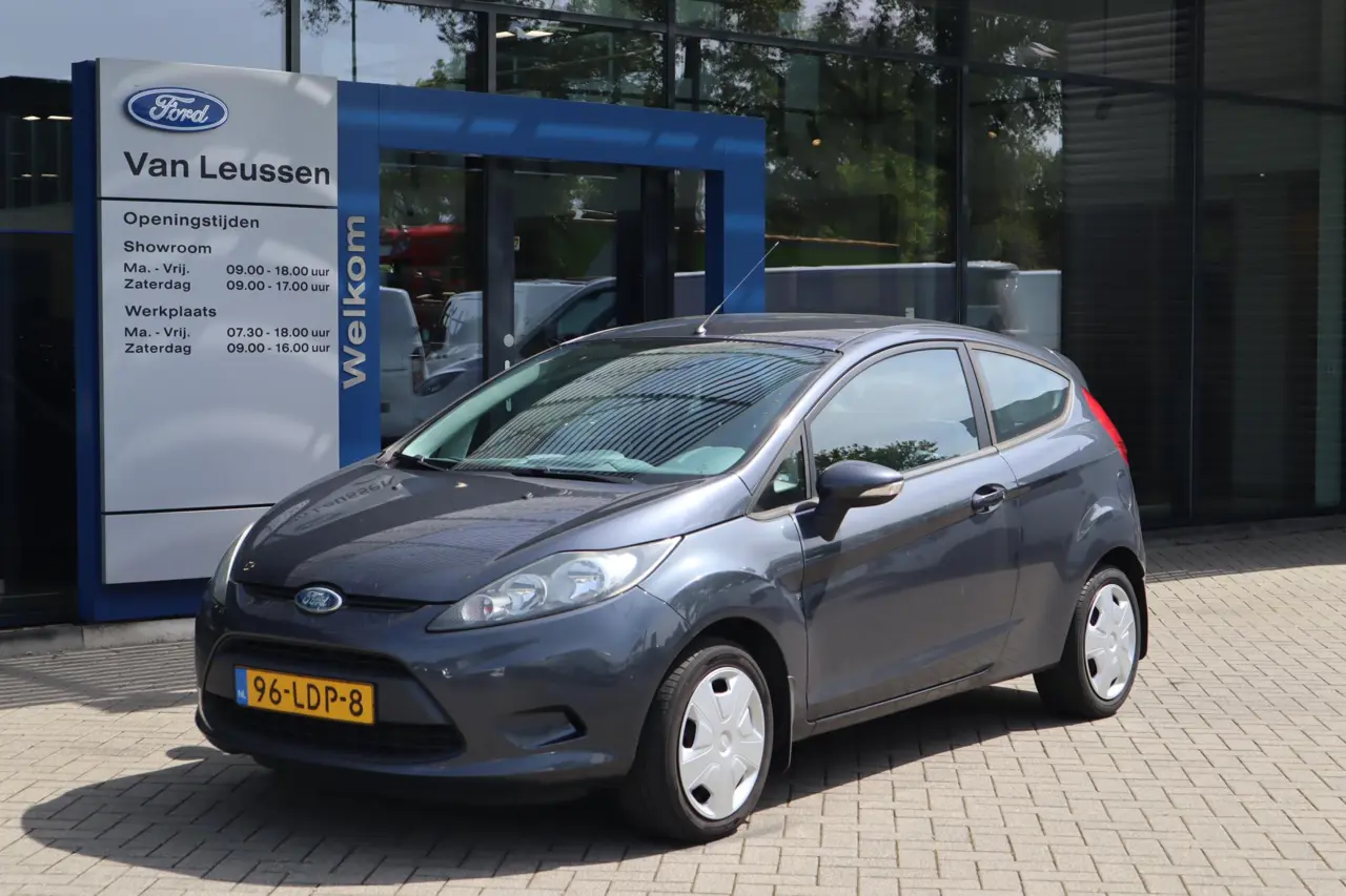 Ford Fiesta 1.25 Limited 2010, foto 1