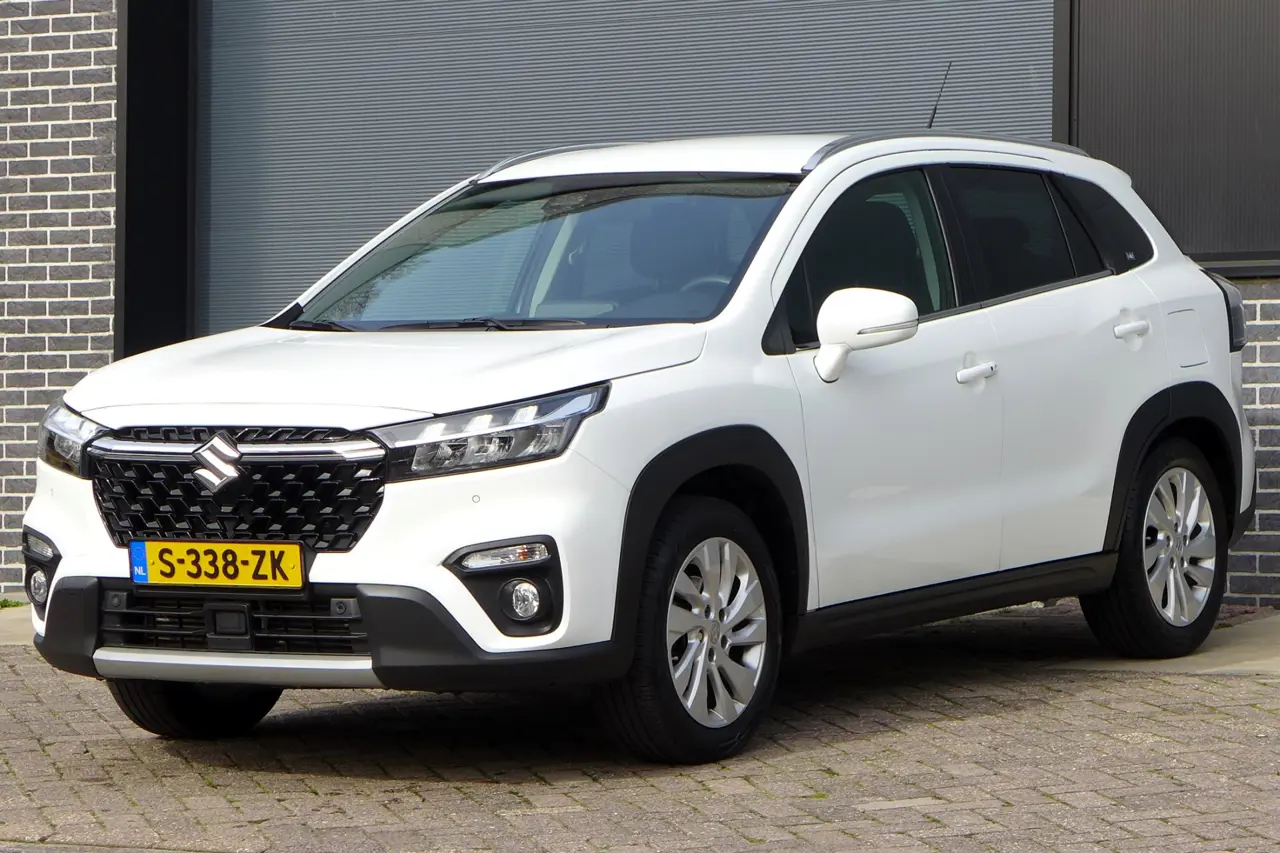 Suzuki S-Cross 1.4 Boosterjet Select Smart Hybrid 2023, foto 1