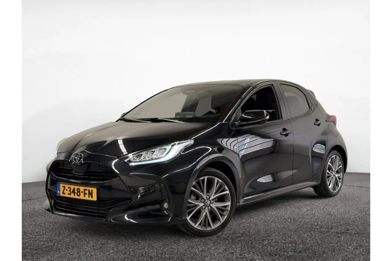 Toyota Yaris 1.5 Hyb. 130 Exec 2024, foto 1