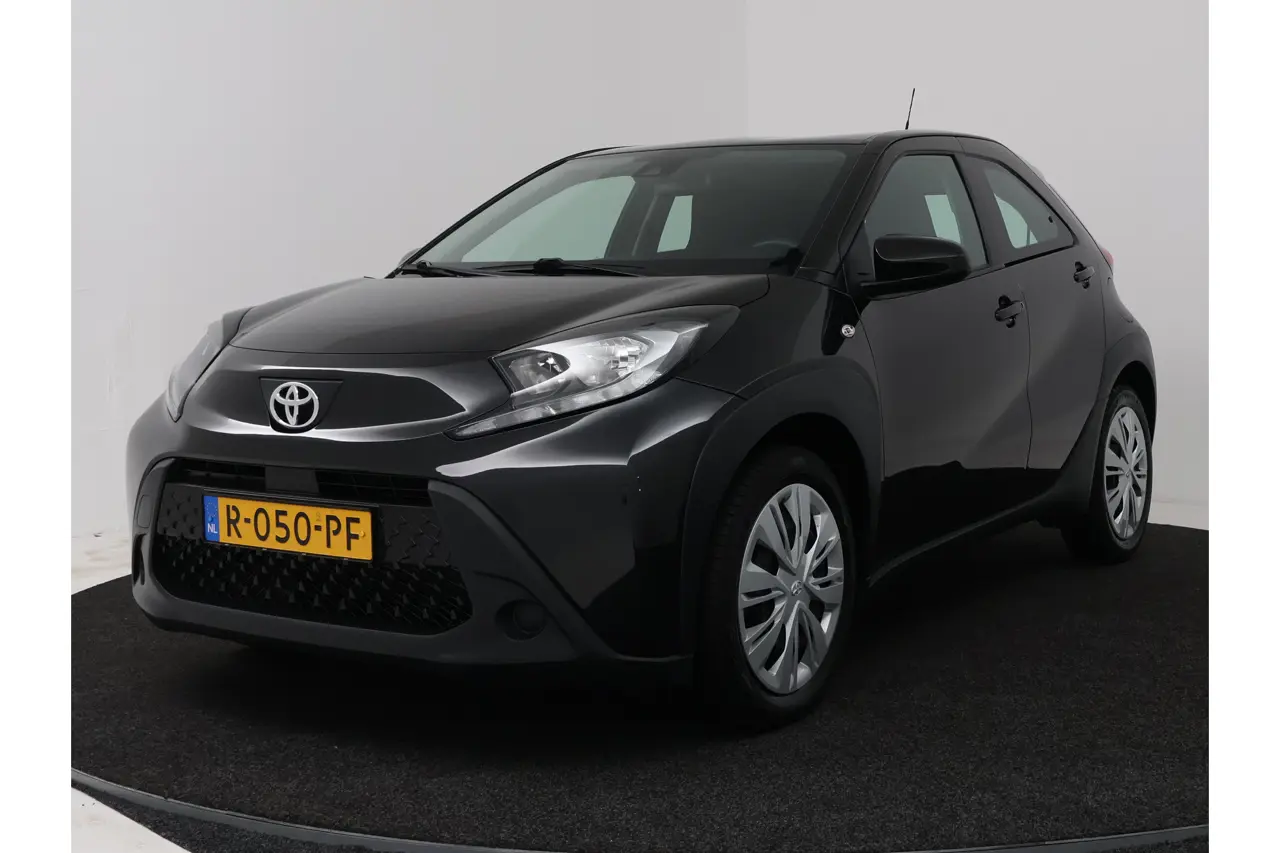 Toyota Aygo X 1.0 VVT-i Mt Play 2023, foto 1