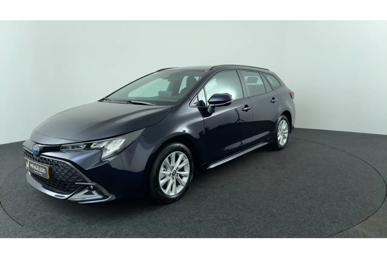 Toyota Corolla Touring Sports Hybrid 140 Active 2026, photo 1