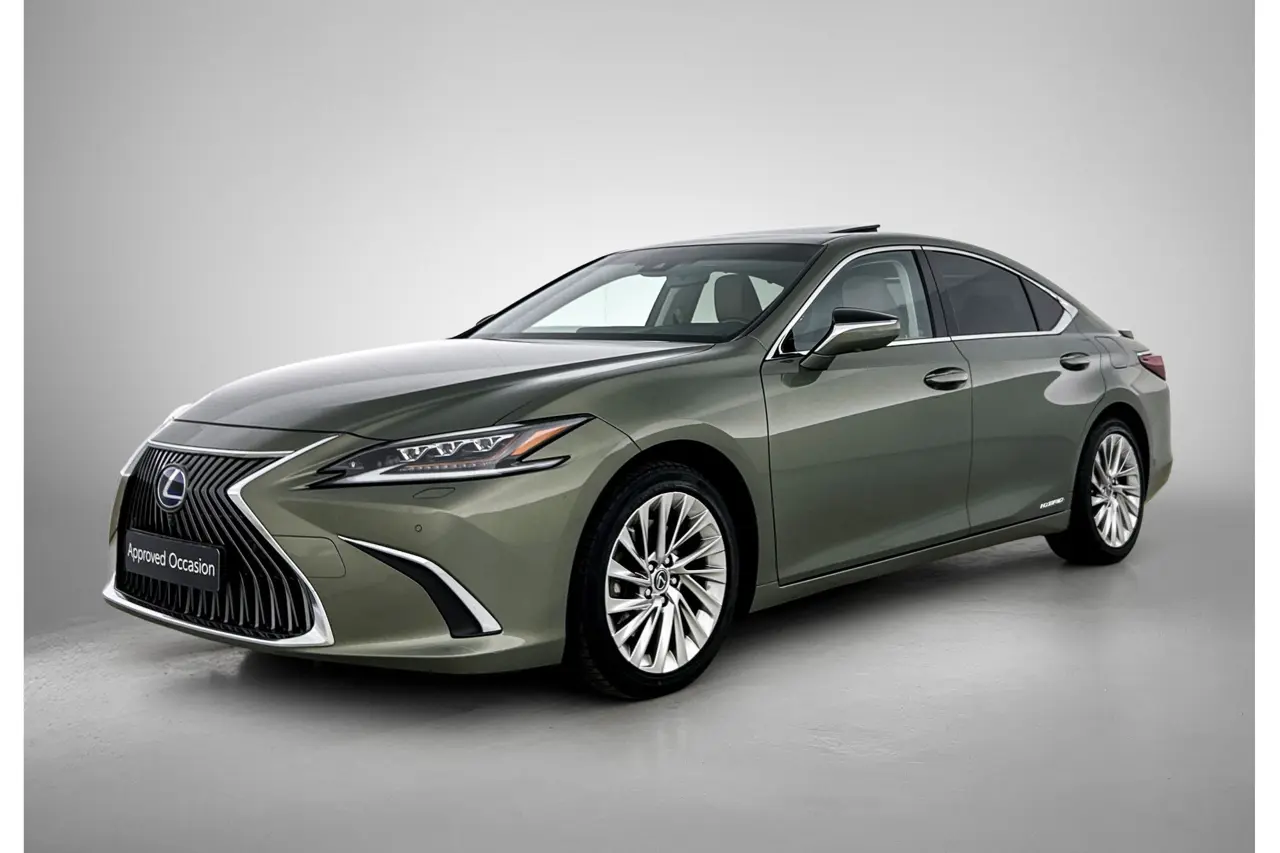 Lexus ES 300h President Line 2020, foto 1