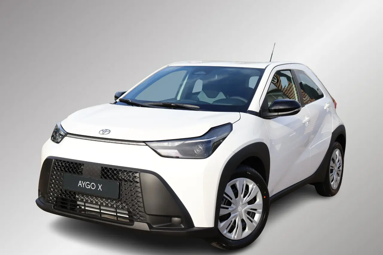 Toyota Aygo X Hybrid 115 Play 2026, foto 1