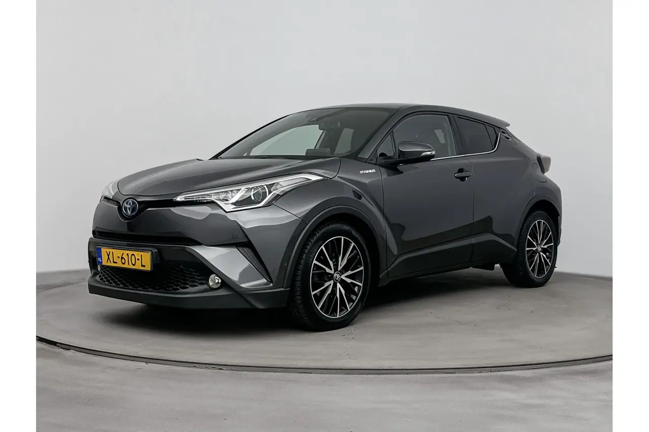 Toyota C-HR 1.8 Hybrid Executive 2019, foto 1