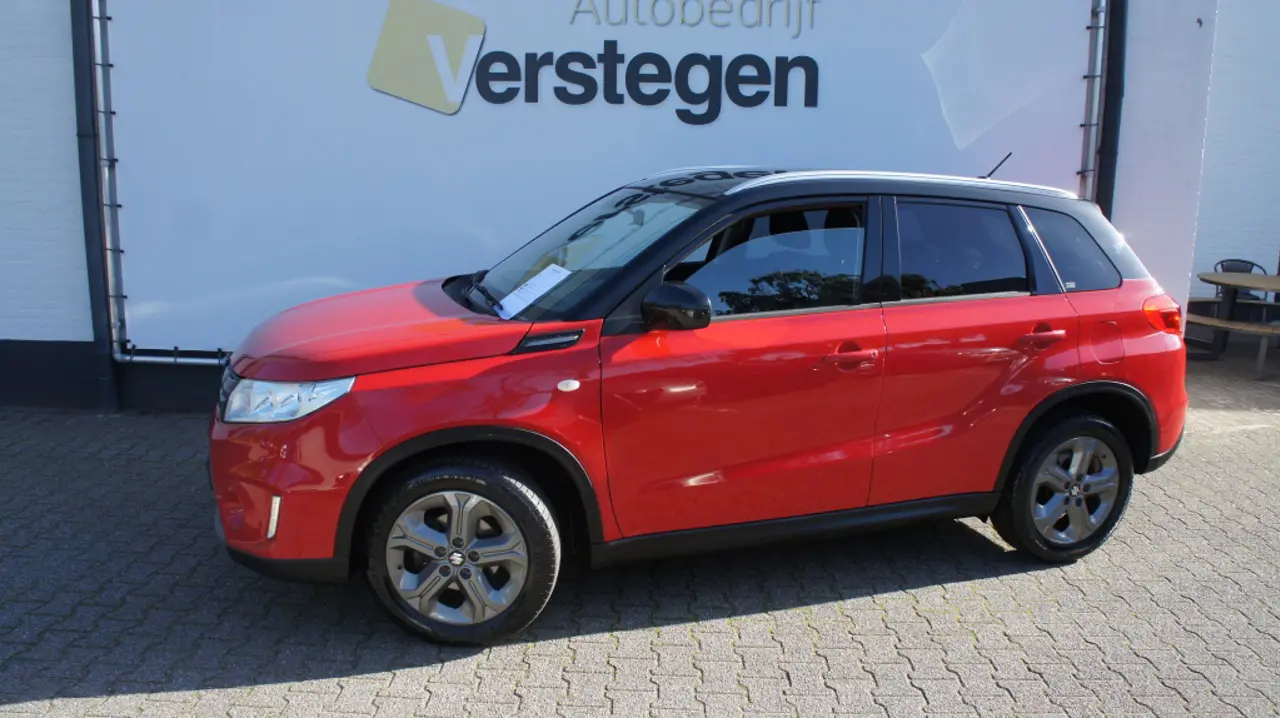 Suzuki Vitara 1.6 Exclusive 2016, foto 1