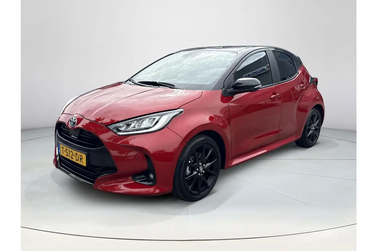 Toyota Yaris 1.5 Hybrid Executive 2023, foto 1