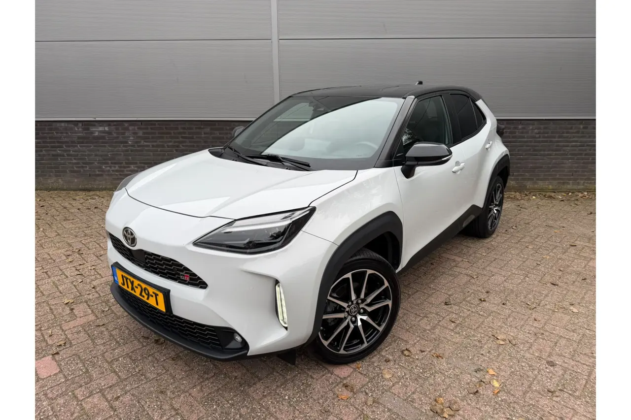 Toyota Yaris Cross 1.5 Hybrid Gr Sport Limited 2023, photo 1