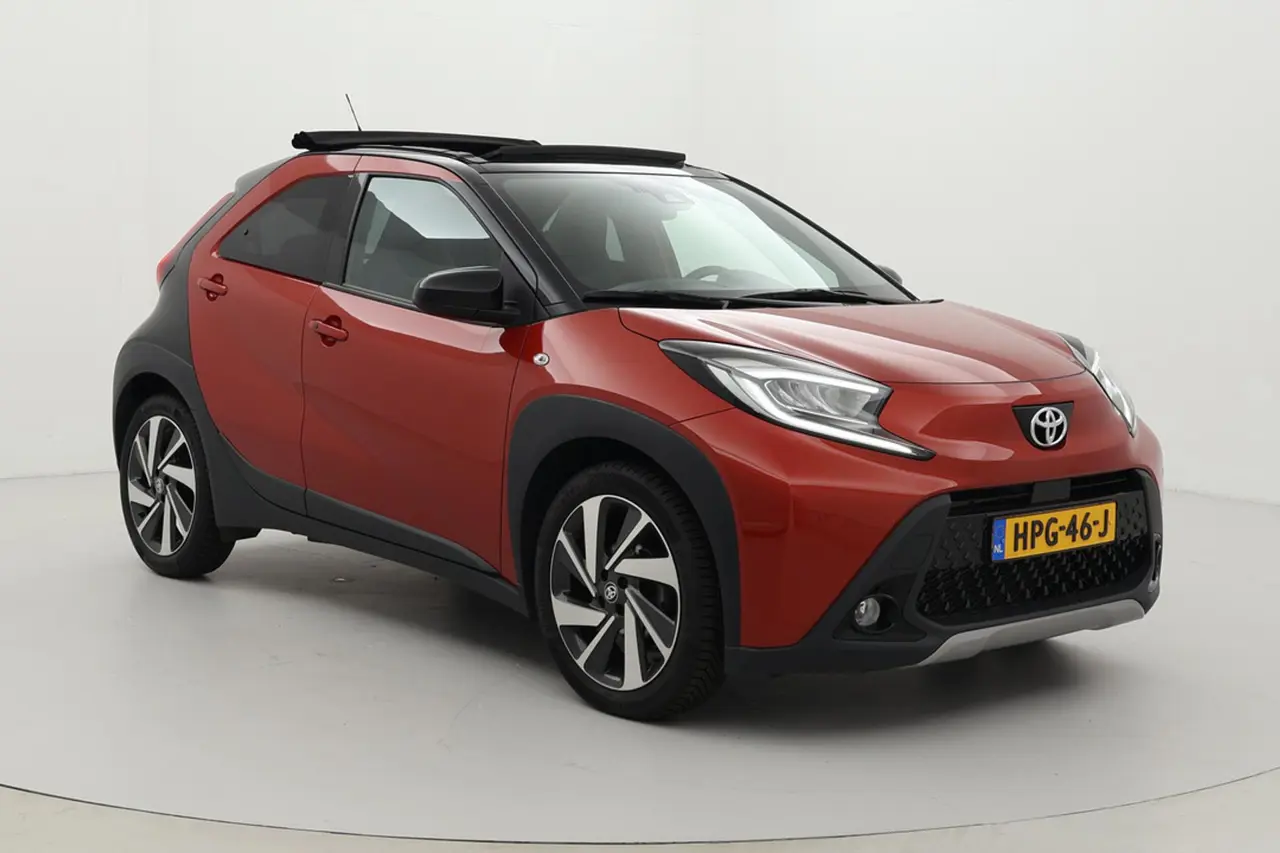 Toyota Aygo X 1.0 VVT-i S-CVT Envy 2022, foto 1