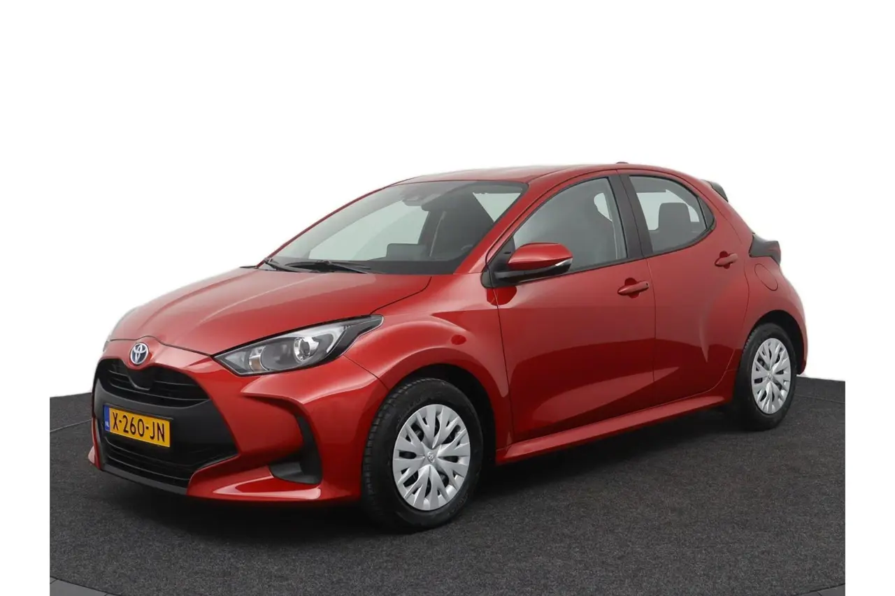Toyota Yaris 1.5 Hybrid Active 2023, foto 1