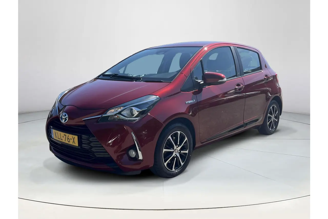 Toyota Yaris 1.5 Hybrid Design 2018, foto 1