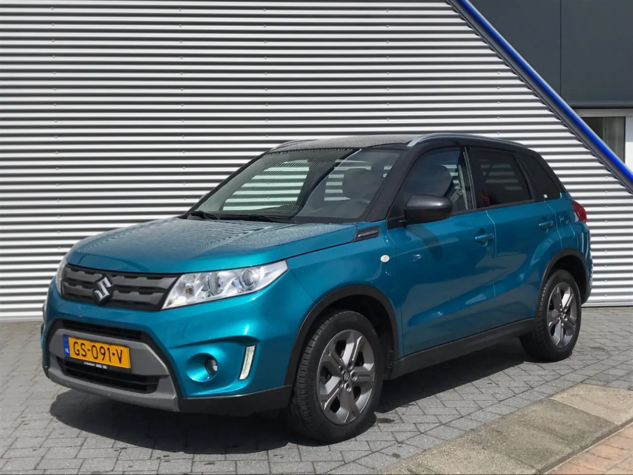 Suzuki Vitara 1.6 Exclusive Automaat 2015, foto 1