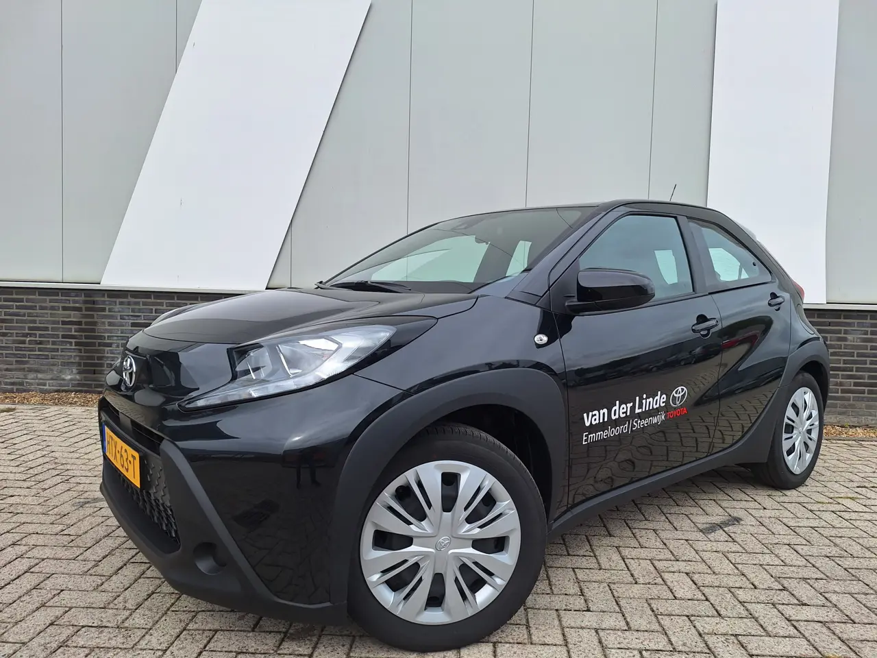 Toyota Aygo X 1.0 VVT-i Mt Play Ad Cruise Airco Apple 2025, foto 1