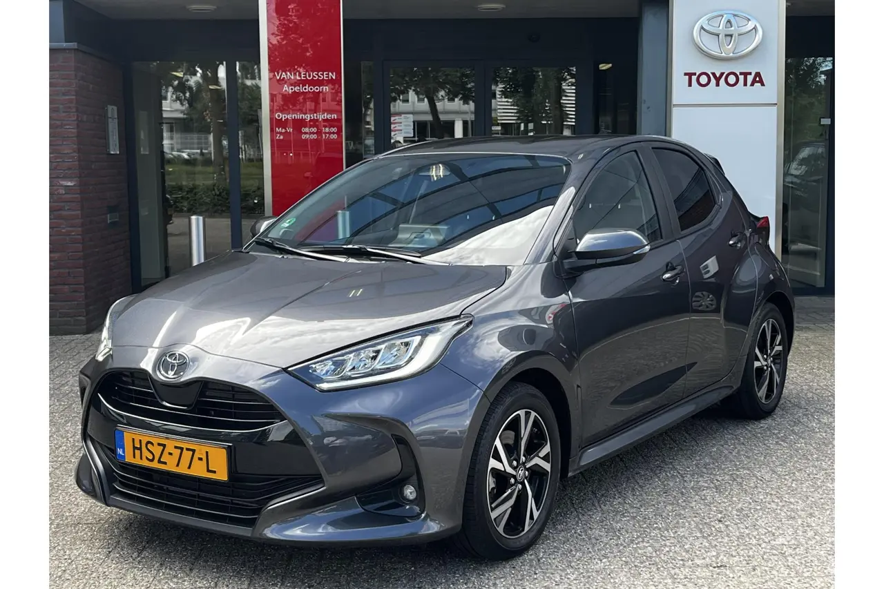 Toyota Yaris 1.5 Hybrid 115 Dynamic 2025, foto 1