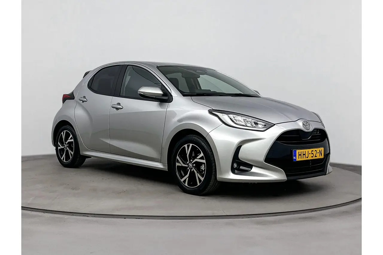 Toyota Yaris 1.5 Hybrid 115 Dynamic 2025, foto 1